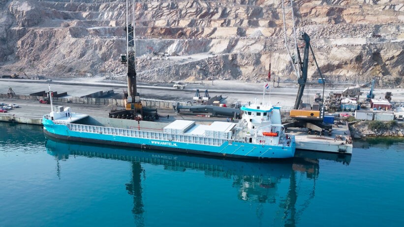 Hafen Bar investiert 4,9 Mio. EUR in neuen Mobilkran