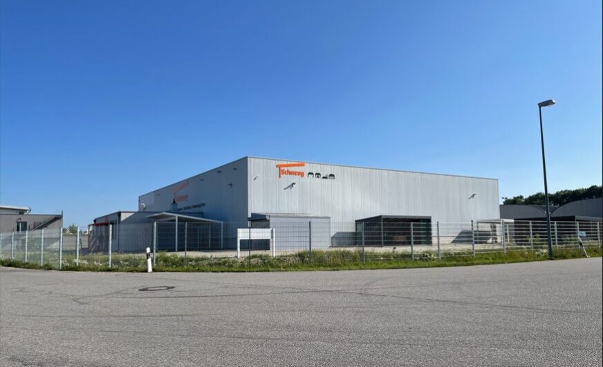 Schweng GmbH mietet 4.600 m² Immobilie im Raum Regensburg