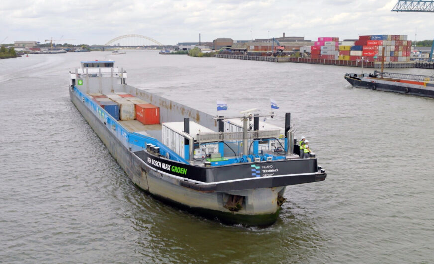 Pioniere basteln in Rotterdam am E-Binnenschiff der Zukunft