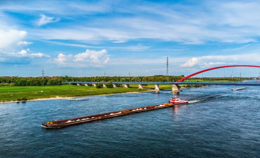 HGK Shipping: Schubschifffahrt wechselt nach Rotterdam