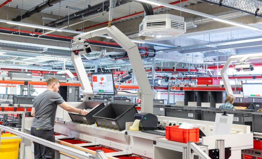 Shuttle-Lager mit 160.000 Stellplätzen für Fega & Schmitt