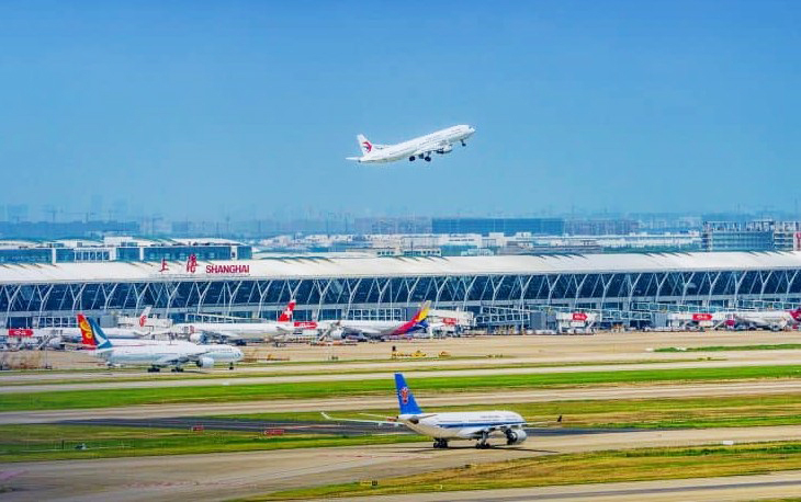 Flughafen Shanghai: Swissport geht bei Cargo an Bord