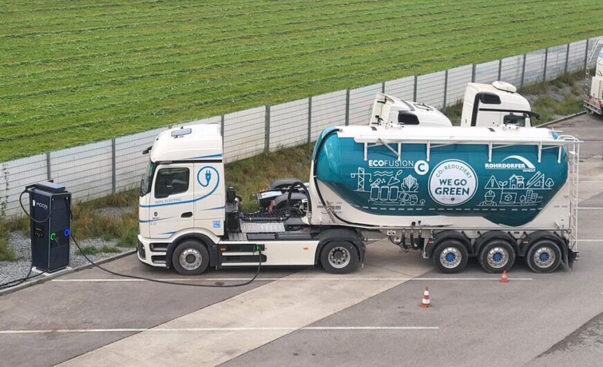 Poll-Nussbaumer: 3 E-Lkw für den Kunden Rohrdorfer