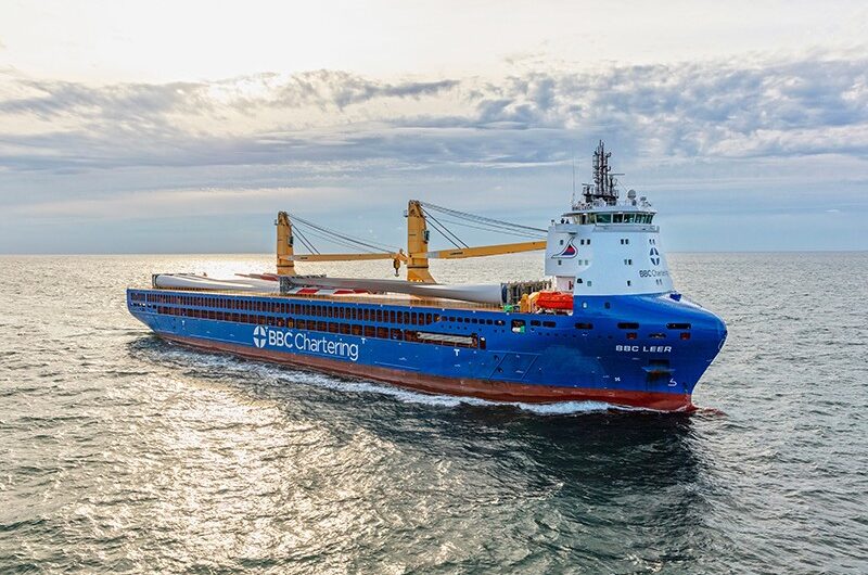 50. LS 250-Schiffskran an Briese Schiffahrt geliefert