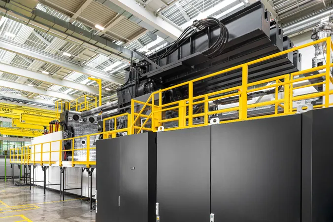 Engel Gruppe baut die größte Spritzgießmaschine der Welt