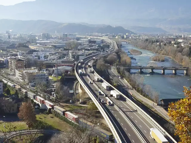 Brennerkorridor: Hohe Folgekosten auf der Straße
