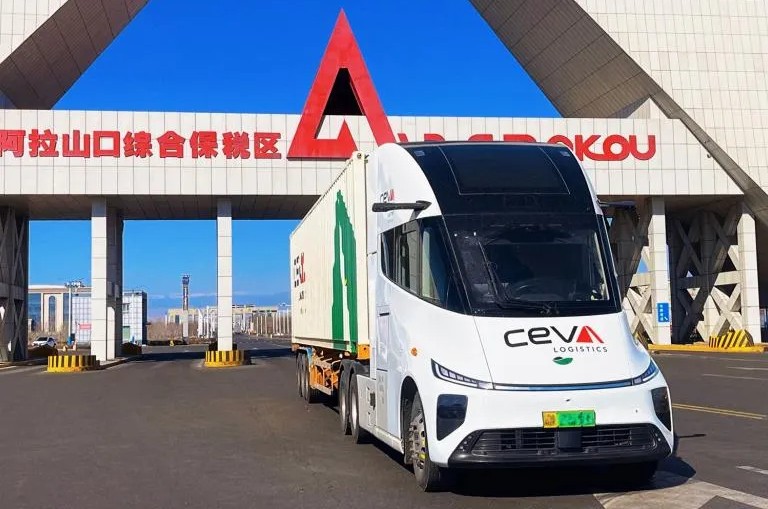 Ceva und Lenovo: Pilotprojekt mit E-Lkw im Fernverkehr
