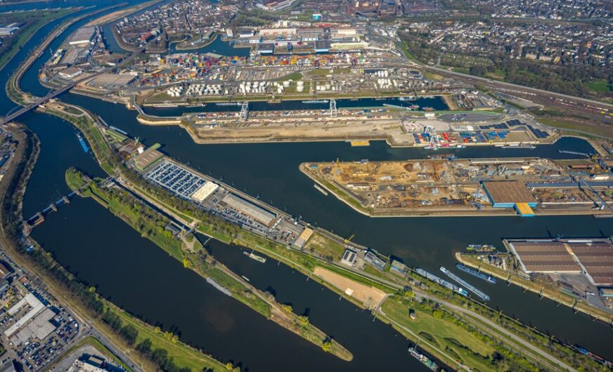 Digitale Wasserstraße in den Hafen Duisburg
