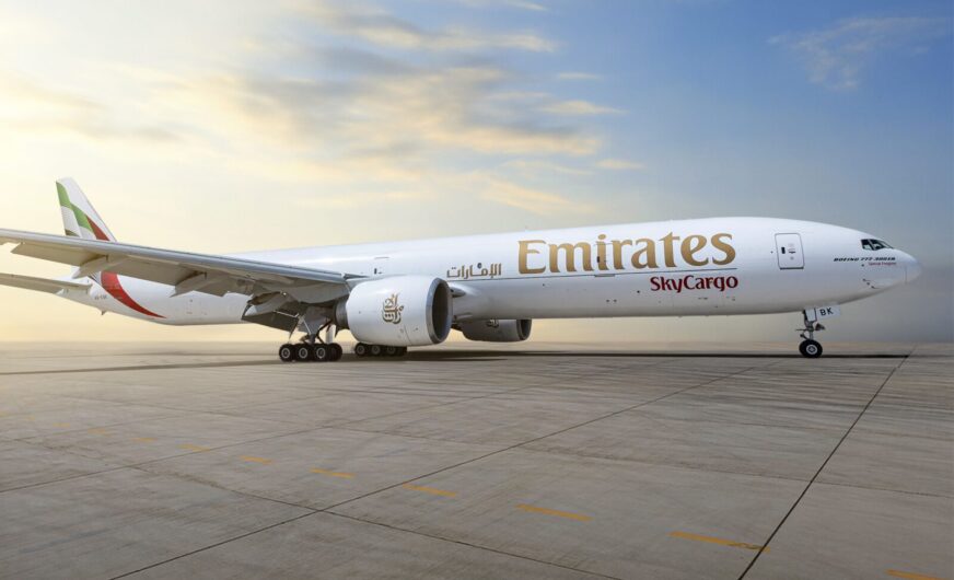 Emirates SkyCargo fliegt mit erster Boeing 777-300ERSF