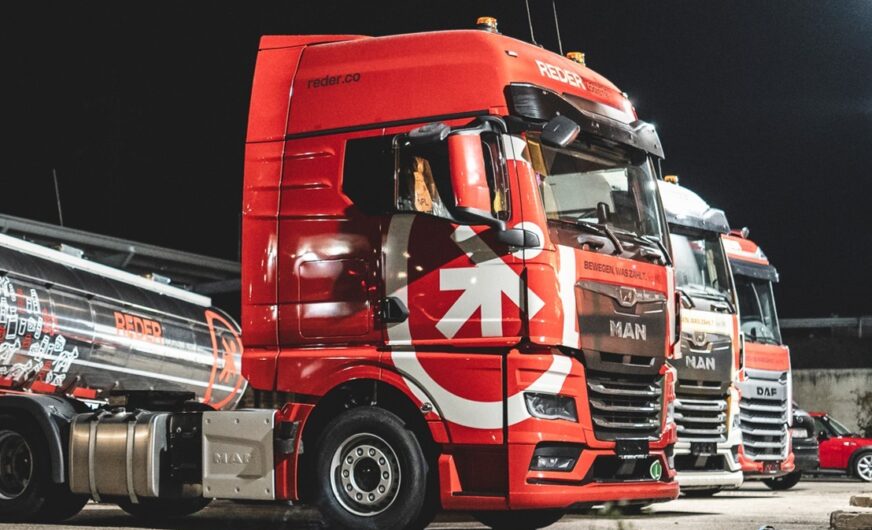 Reder Transportlogistik: Neuer Auftritt für bewährte Firmen