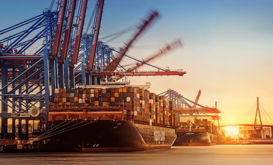 Hapag-Lloyd nutzt Landstrom im Hamburger Hafen