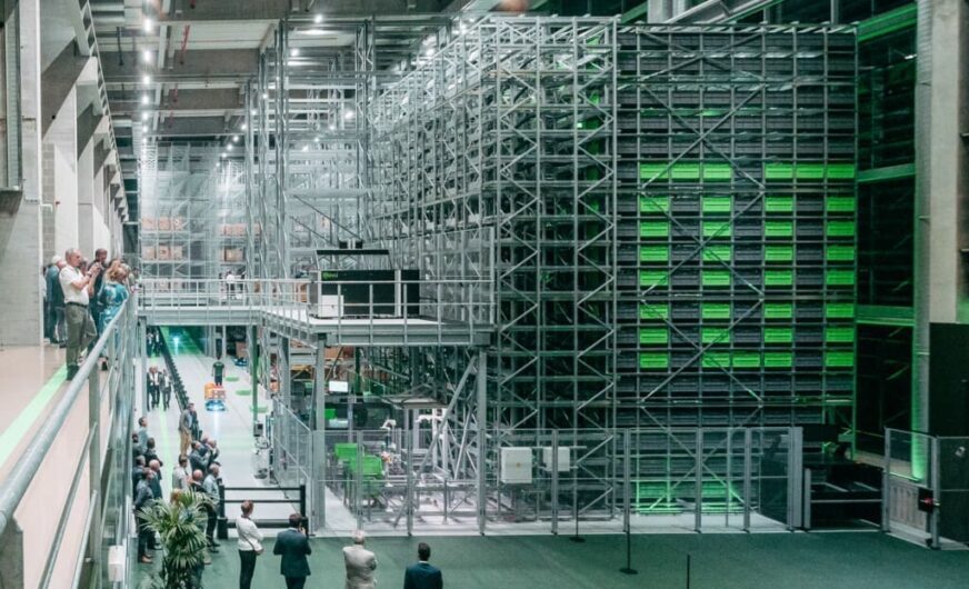 Jungheinrich und Movu Robotics bündeln Shuttle-Technologie