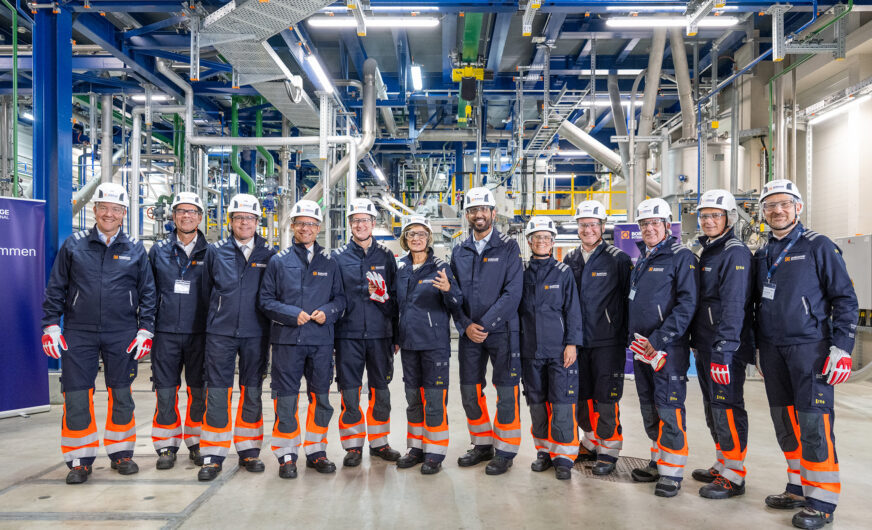 Borouge International eröffnet Großinvestition in Schwechat
