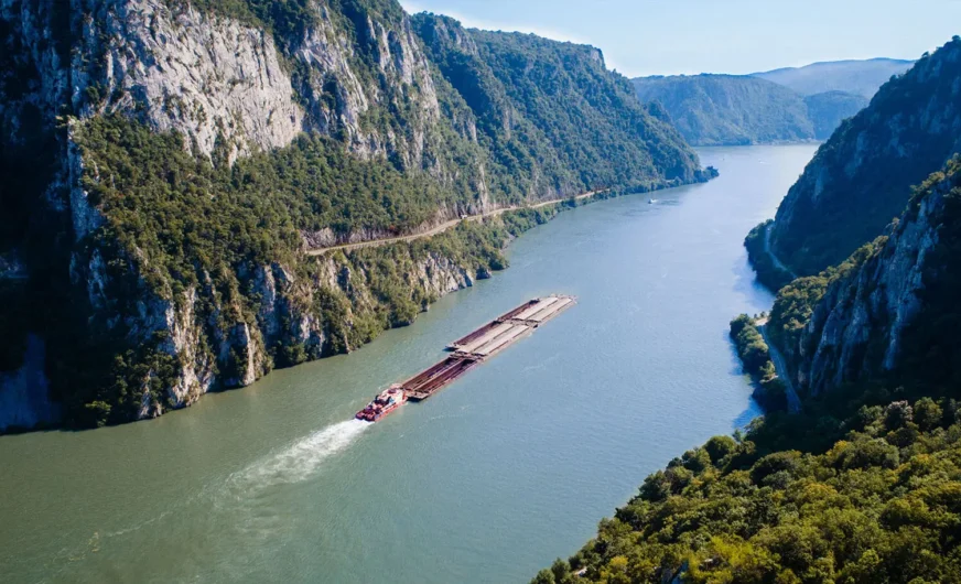 PDI urgiert Vorfahrt für die Donauschifffahrt 