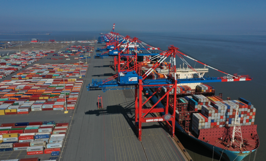 Eurogate: Automatisierung in Wilhelmshaven