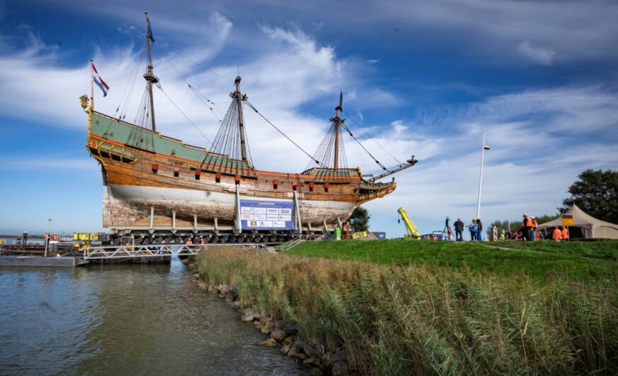 High & Heavy: Landgang für das Museumsschiff „Batavia“